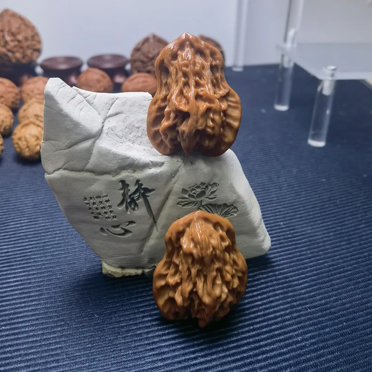 异形宝葫芦文玩核桃手把件把玩上色快天然保真适合盘玩