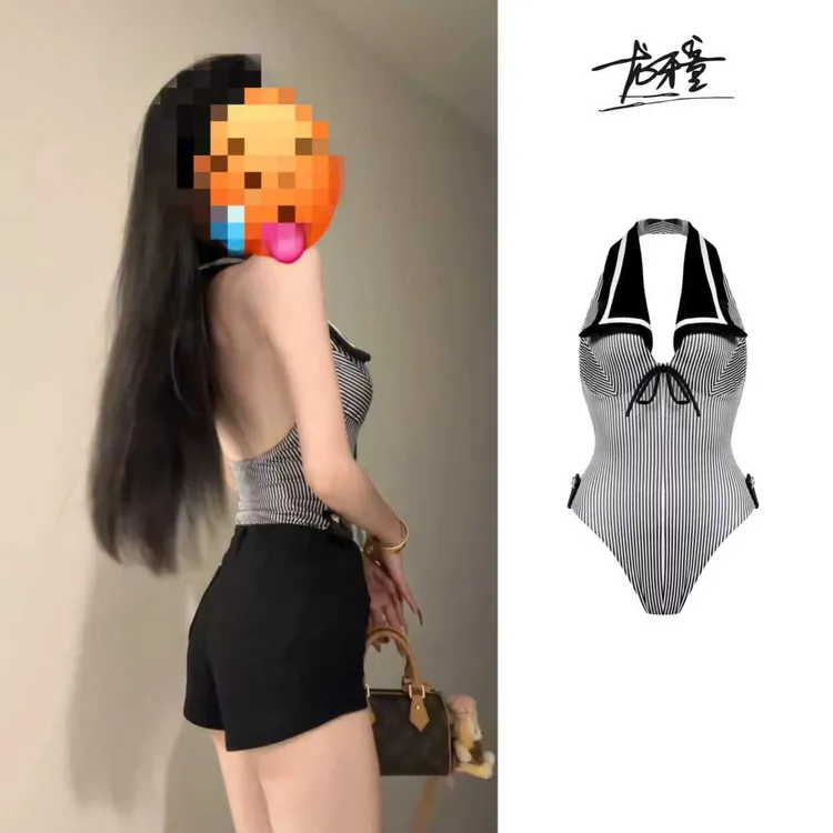 龙牙童推荐【夜航信号】显瘦修身低领连体上衣复古纯欲短款设计感
