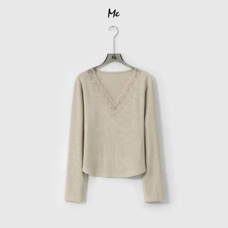 ME【蕾丝天鹅颈】糯叽叽保暖坑条浮雕蕾丝显瘦时尚休闲上衣MESA5929