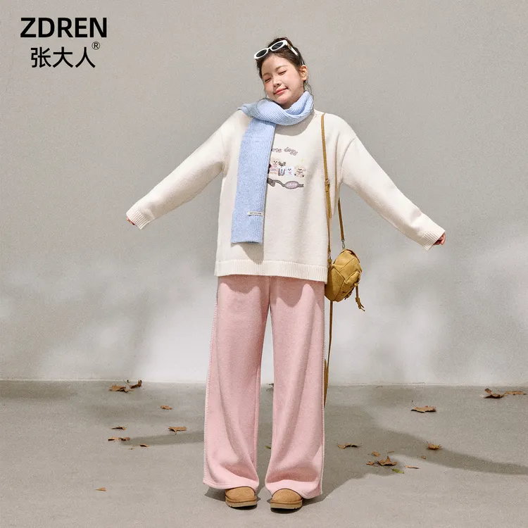 张大人【奶莉甜酒】大码女装微胖妹妹韩风甜美感白毛衣搭粉裤套装