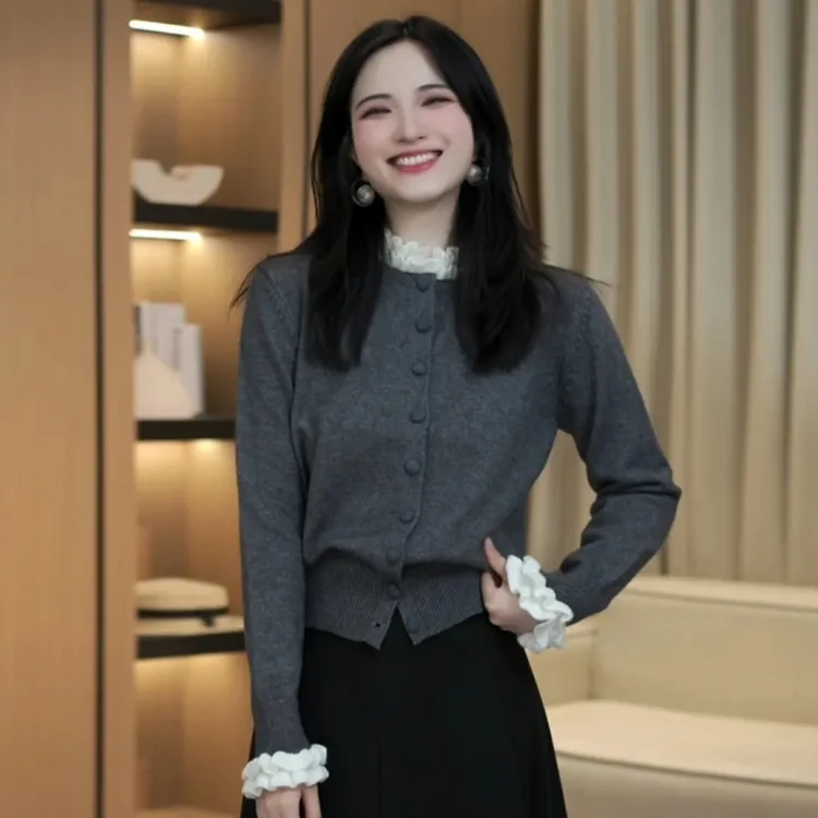 2025时尚新款气木耳领针织衫秋冬打底衫休闲风毛针织上衣女H8-52