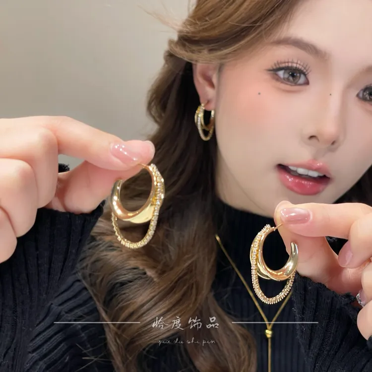 【恰度】冬日款气质链条流苏耳扣时尚百搭