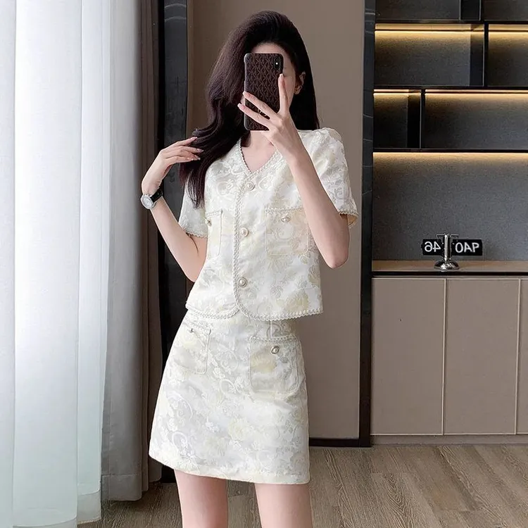 【新中式服装甄选】夏装搭配一整套2025夏季新款名媛气质显瘦今年