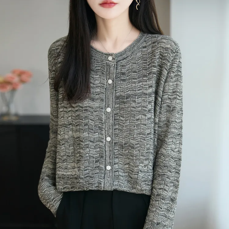 品牌女装复古欧风针织衫开衫2025新款薄款长袖外搭大码宽松时尚潮