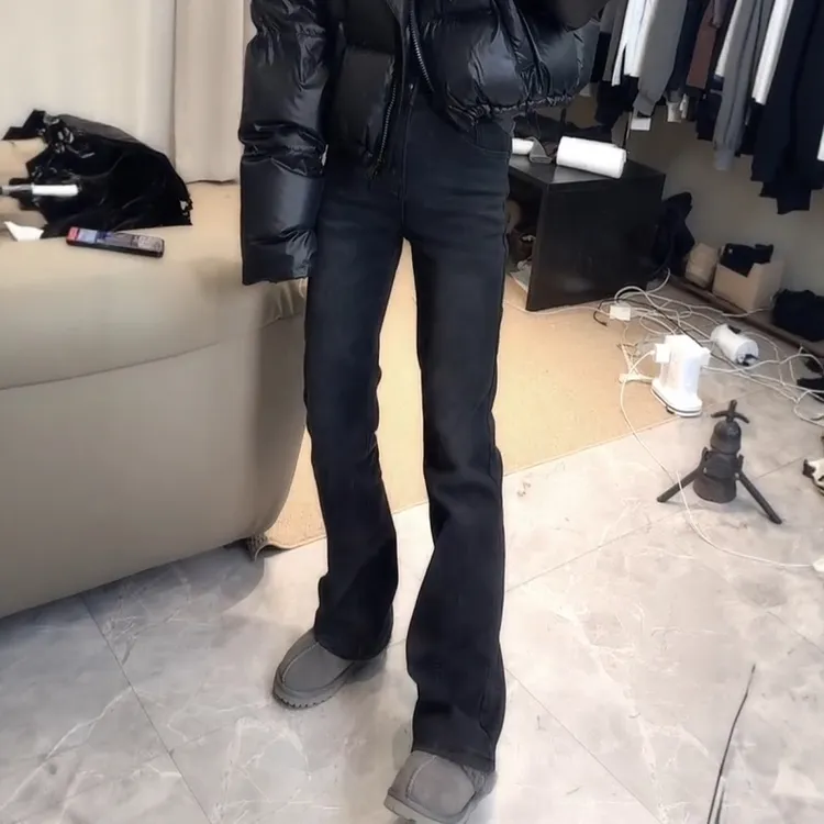 洋气减龄新款高腰显瘦复古牛仔裤大码女装休闲弹力修身微喇长裤潮