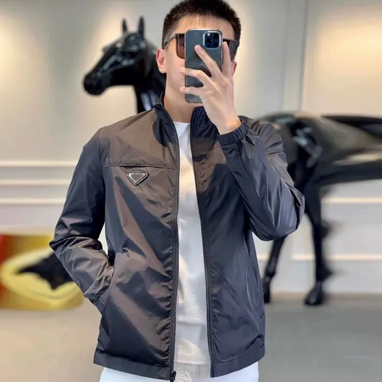 春秋季男士时尚商务休闲立领夹克外套百搭舒适潮流新款黑色上衣帅