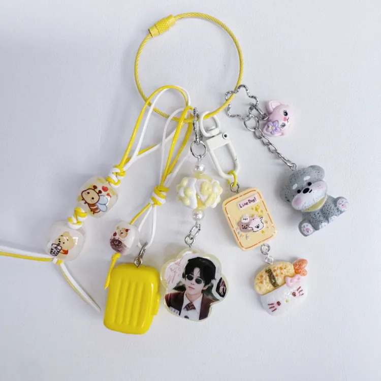 刘宇宁周边/演唱会包挂/滴胶钥匙扣