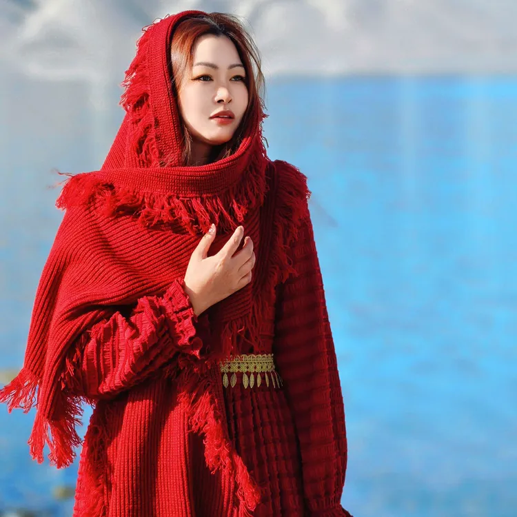 【董艺旅行穿搭】落羽杉·红流苏长围巾加厚披肩秋冬新款保暖头巾