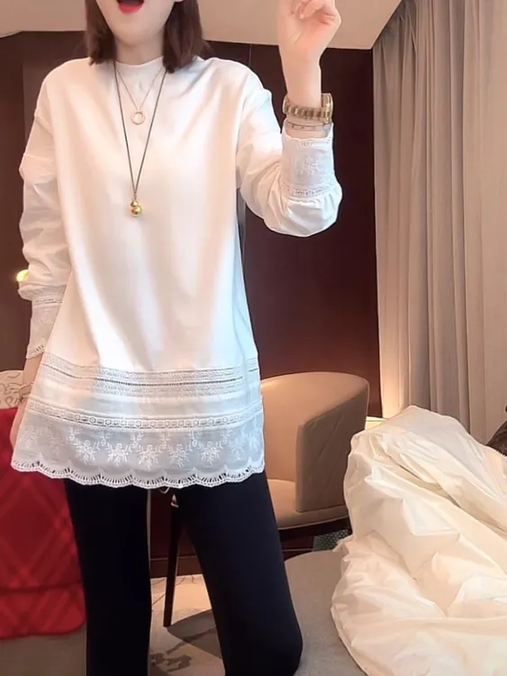 重磅欧货秋冬设计感蕾丝长袖女装2025气质百搭打底衫洋气内搭上衣