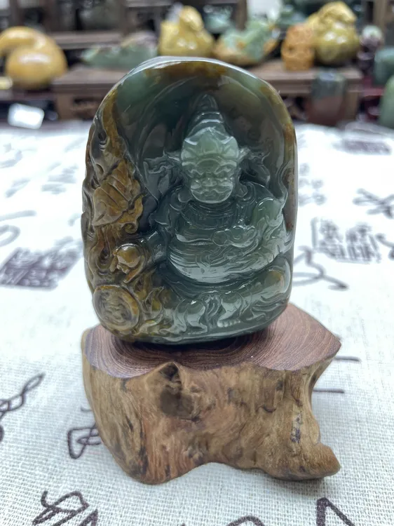 河磨玉黄财神手把件挂件全皮壳雕刻