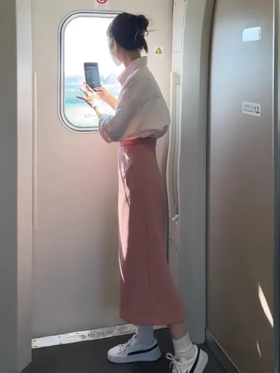 春装女2025盐系微胖穿搭轻熟法式桔梗甜美高级感两件套装连衣裙子