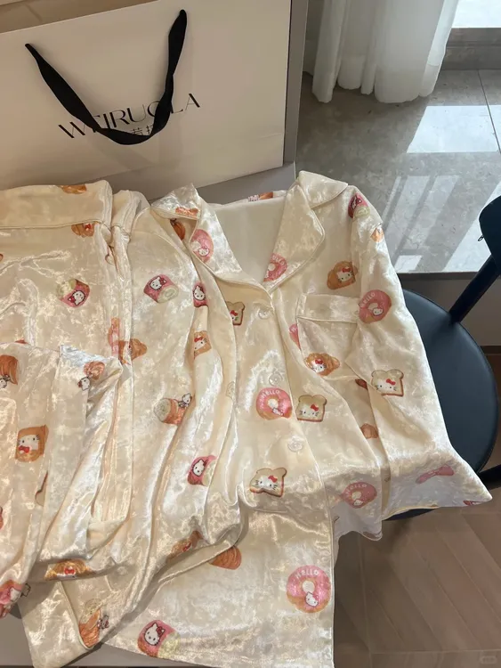 【DMXJ大梦想家】高级感Kitty金丝绒睡衣女款冬季款毛绒家居服套装