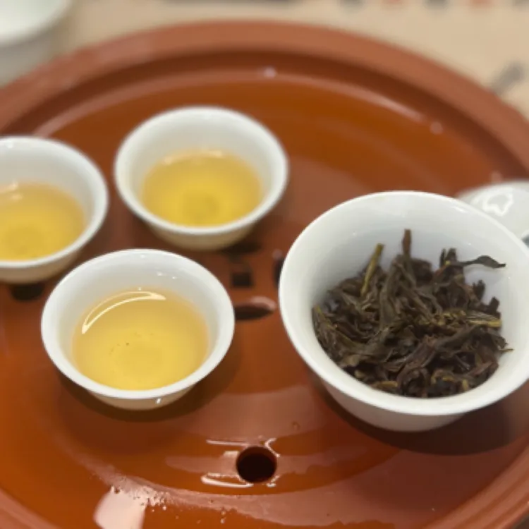 2024年【乌岽老丛八仙】山韵好枞韵足木质香 罐装