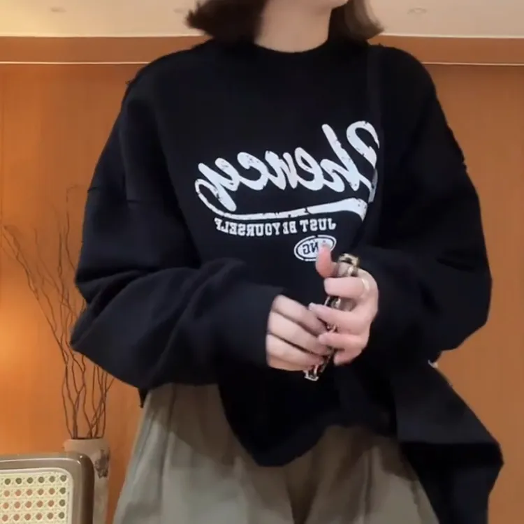 黑色唱片 设计款暗黑潮酷字母毛边圆领卫衣LK2505865