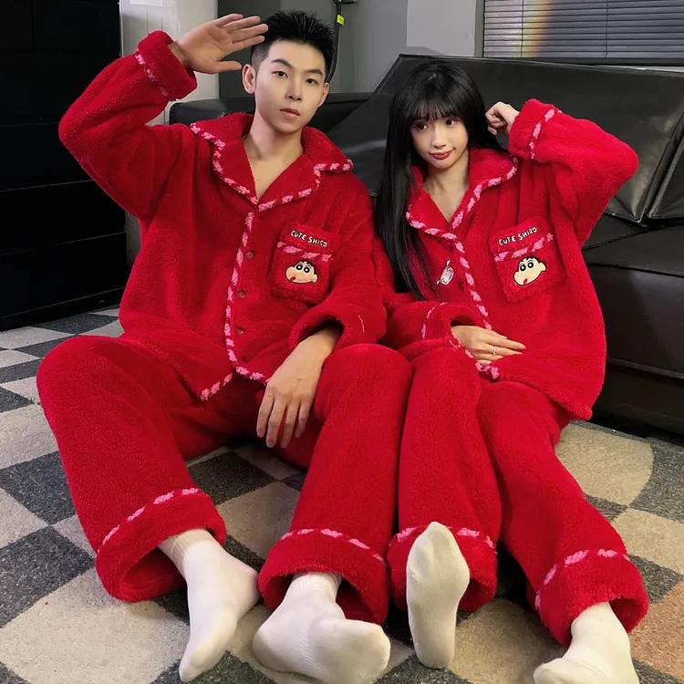 蜡笔小新情侣睡衣珊瑚绒套装全套一男一女红色喜庆结婚冬季家居服