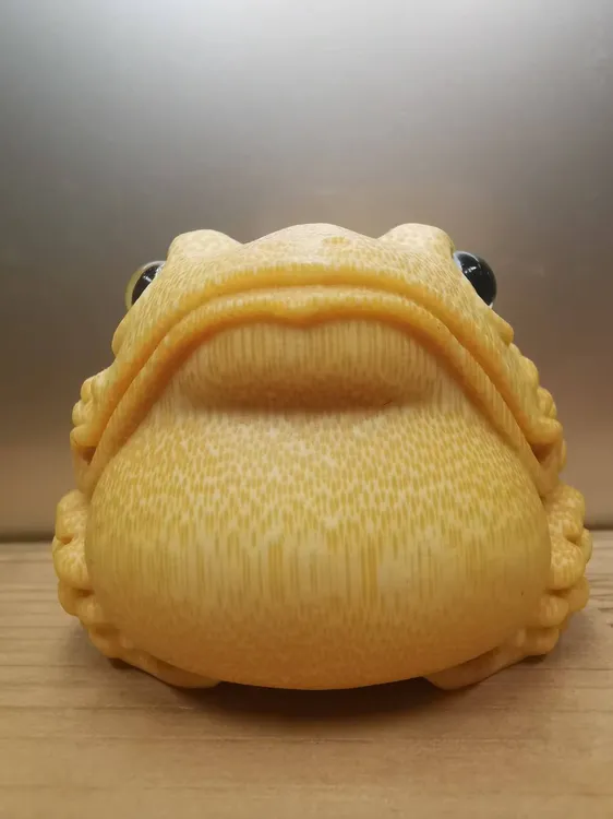 高货精雕5.0+金蟾龙血金丝竹实心竹雕刻大肚能容鹰嘴蟾造型手把件