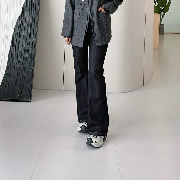 微胖女装【黑金四面弹微喇裤】痞帅炸街风小众炸街高级感牛仔裤6893