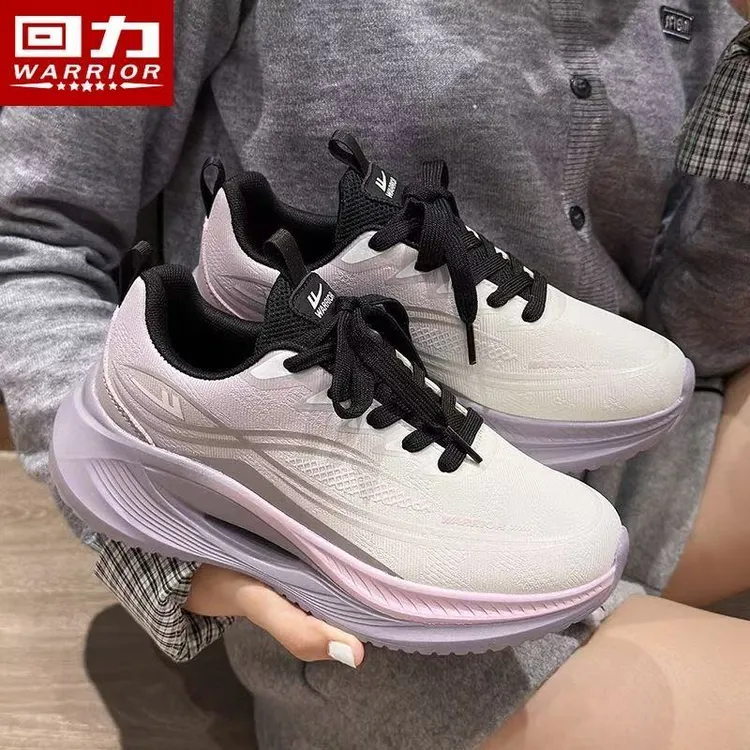 回力女鞋皮面运动鞋女冬季减震轻便跑步2025新款健身房专用女跑鞋