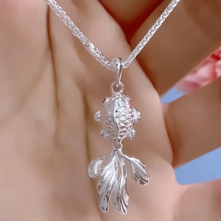 坠链均足银 足银精工金鱼项链