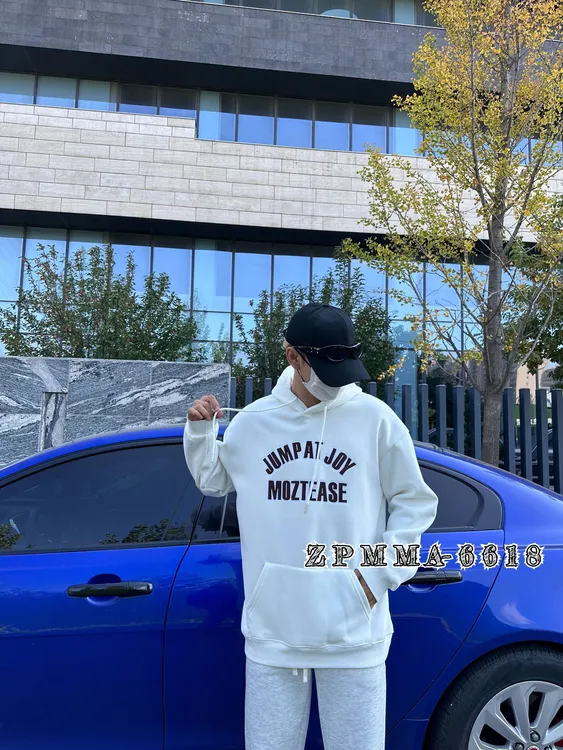 美式6618落肩袖套头秋季印花耐磨连帽卫衣韩版黑白色时尚加绒