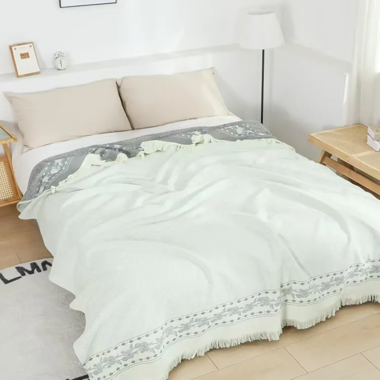 （蓝色玫瑰剪影）200*230新品高端汉麻流苏床盖