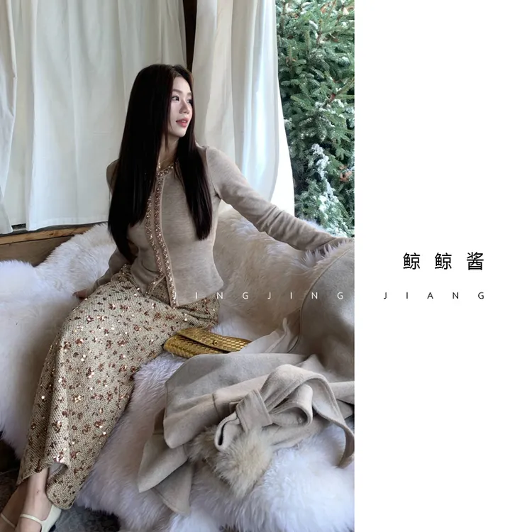 ZOZ鲸鲸酱 【钻香琉璃】秋冬季新款气质千金风设计款长袖打底女