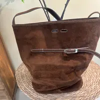 BEIJU 2025复古风单肩斜挎包小众设计皮带扣轻奢百搭水桶包女0894