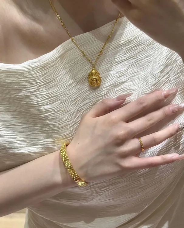 足银手镯 【樱花碎冰冰】爆闪个性镯子时尚金色