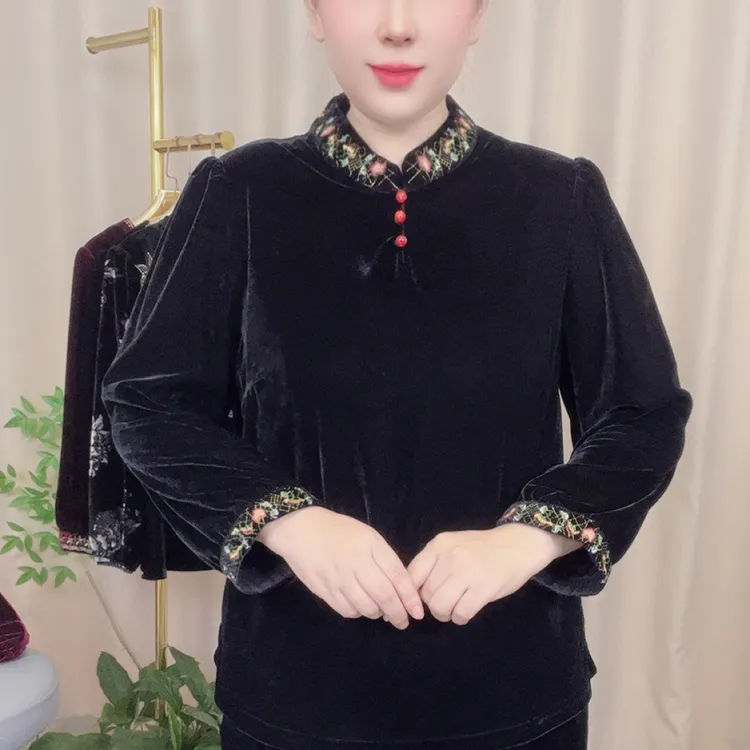 ＪＲ8683秋季中老年妈妈款重工刺绣立领长袖丝绒衫