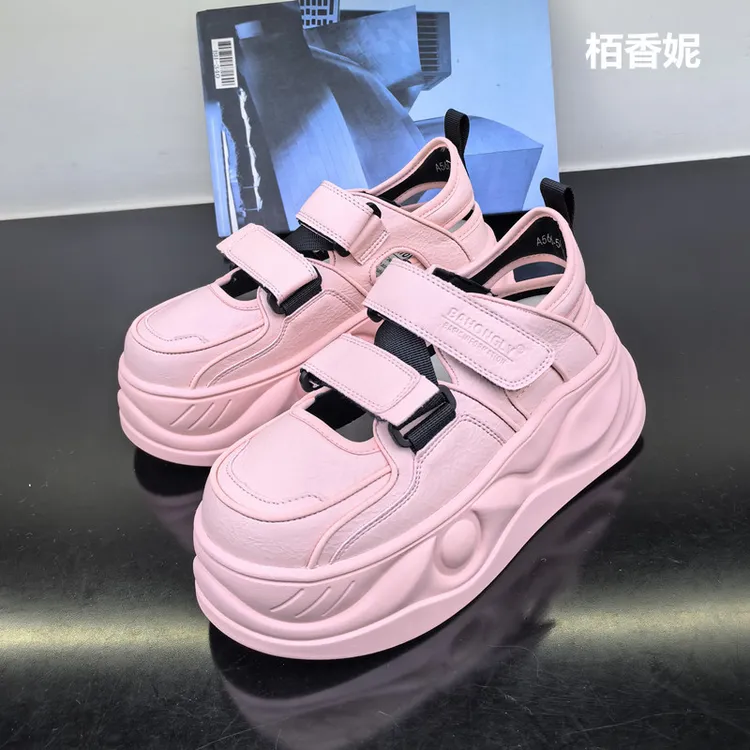 2025年春夏新款真皮魔术贴厚底松糕底镂空透气松糕鞋百搭面包鞋女