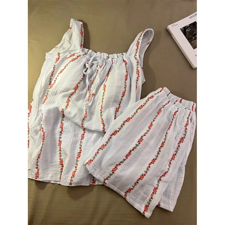 韩版简约碎花条纹印花吊带睡衣女夏季新款吊带背心短裤家居服套装