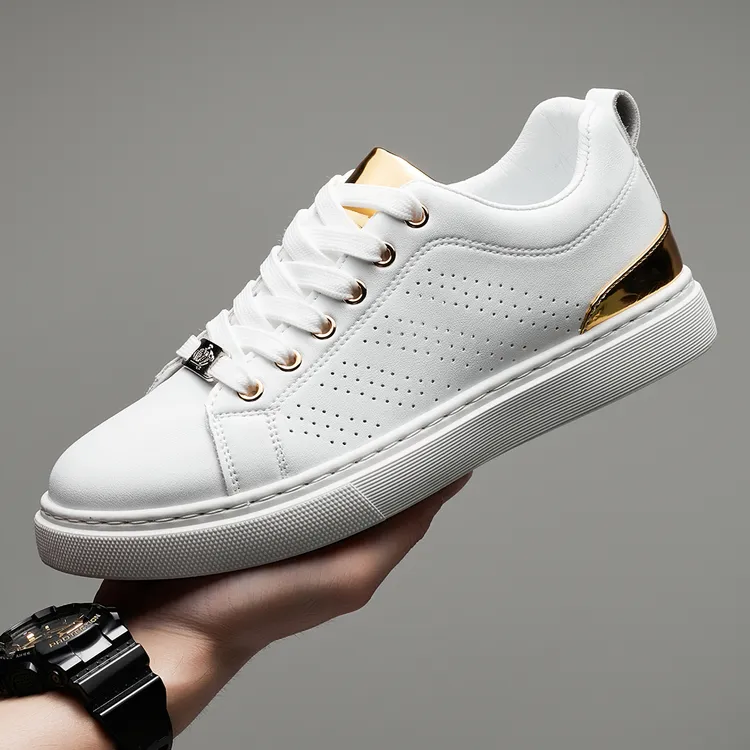 【断码清仓】3212秋季新款潮流冲孔透气小白鞋软底软面男款时尚鞋