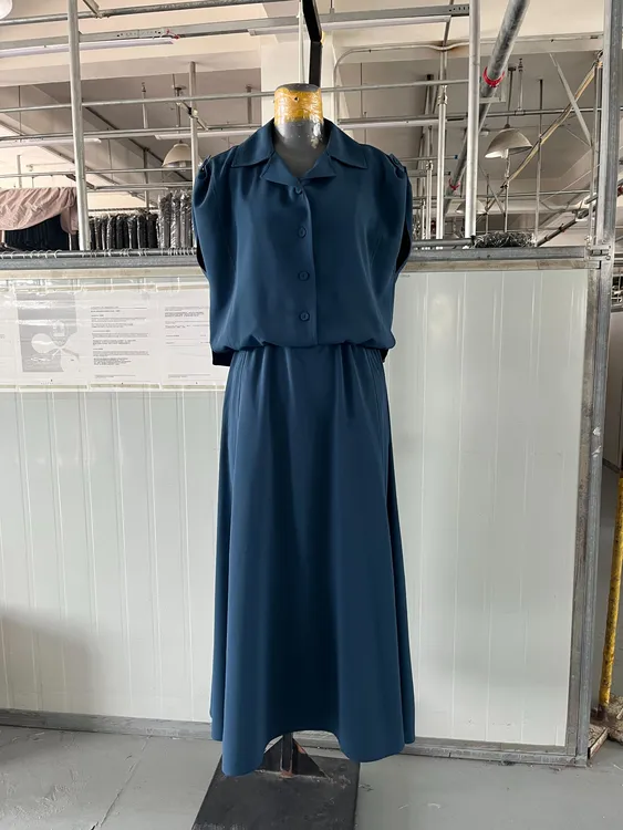 吉娜同款 粉色花呢优雅香风套裙,B家圆领亮片黑色香风套裙