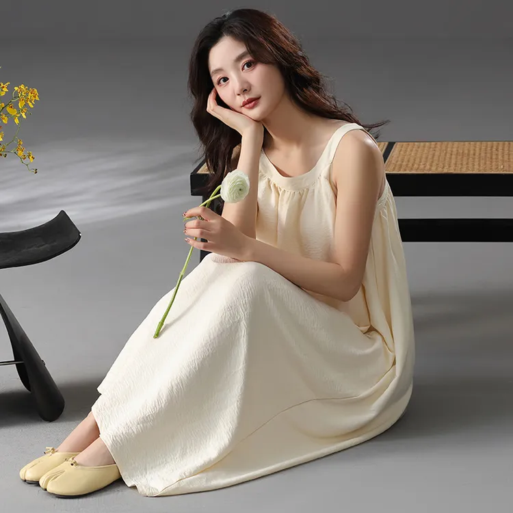 女士睡裙夏季新款云朵棉带胸垫吊带简约休闲韩系可外穿家居服睡裙