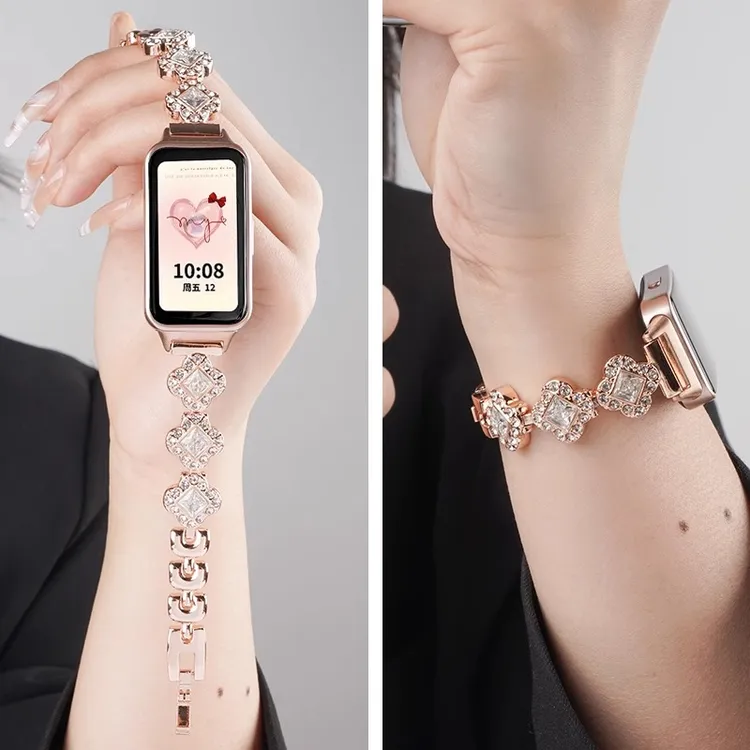 适用华为手环10/9/8智能运动手环金属表链四叶草表带女生腕带