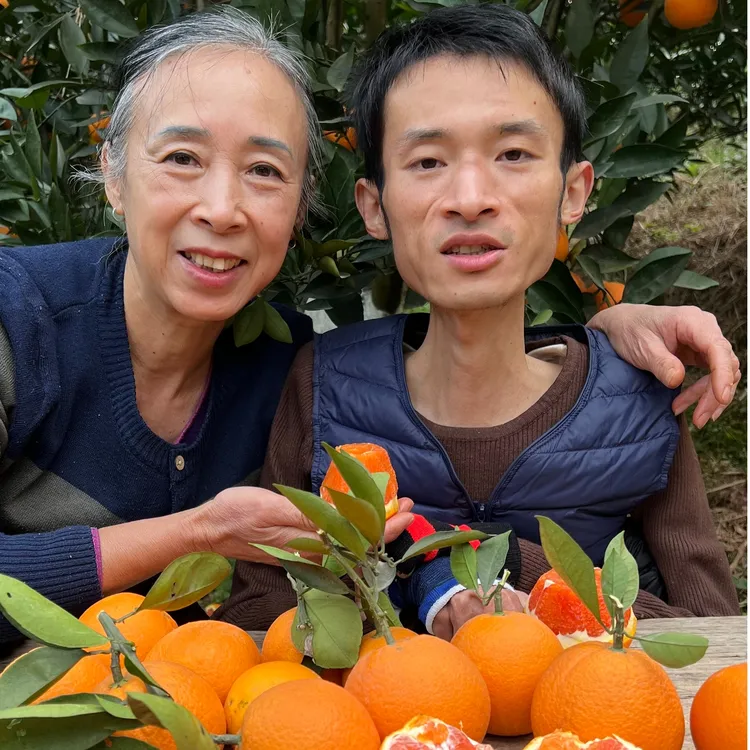 欣哥和妈妈重庆红橙新鲜橙子水果红肉橙香甜多汁新鲜水果产地直发