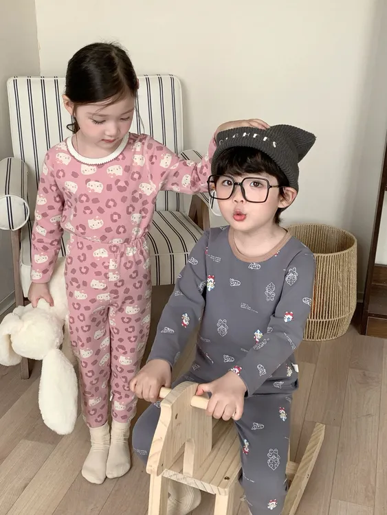 爱啦西瓜档儿童秋冬300克纯棉加厚舒绒家居服套装A类无骨秋衣秋裤