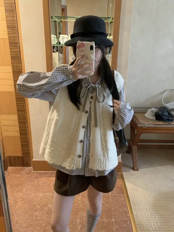 【小羊专属】米兰游记米白麻花针织马甲背心女学生秋季格纹绑带衬衫
