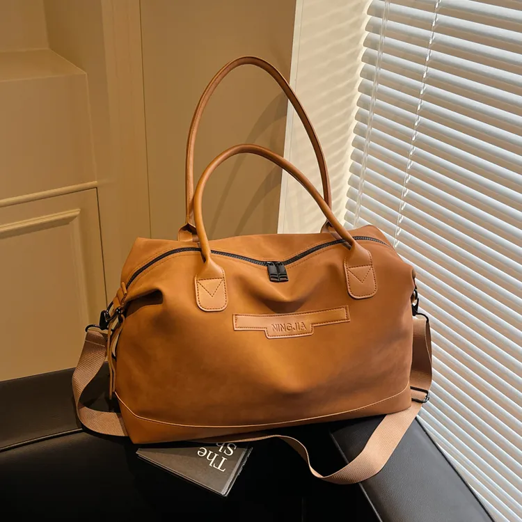 大容量高级小众旅行包女短途出差行李包斜挎手提包干湿分离健身包