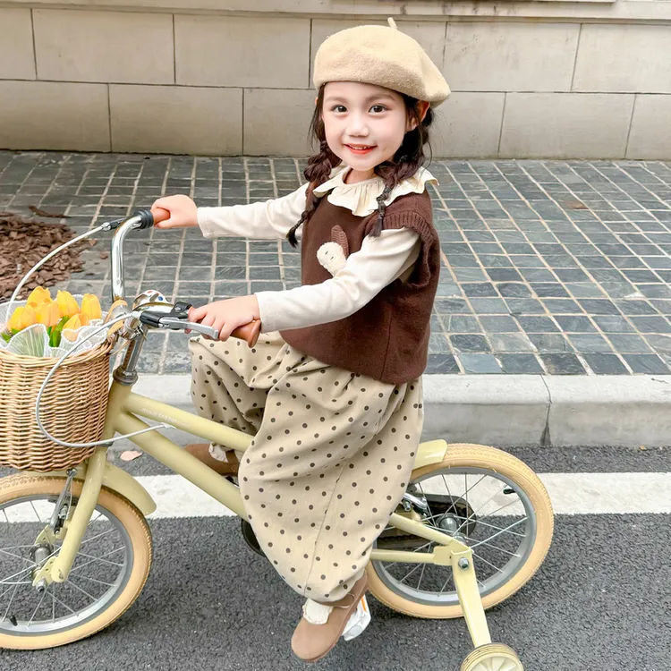 女童秋装2025新款套装洋气时髦儿童秋季超好看宝宝早秋穿搭三件套