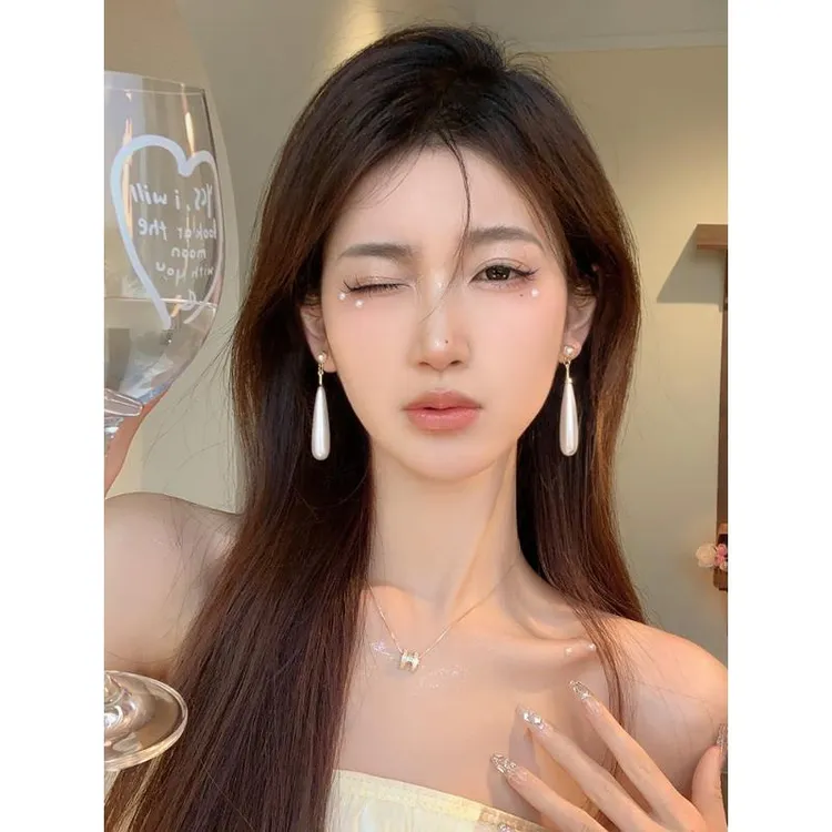 铜合金树脂耳饰 法式优雅美学~水滴耳环小众设计感耳坠耳钉耳饰