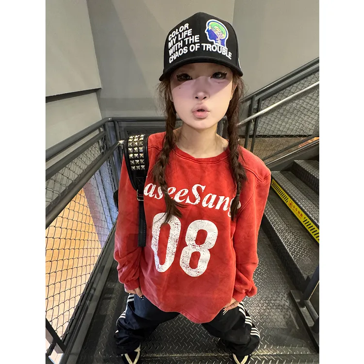 高街美式复古圆领红色长袖卫衣女2025秋冬宽松显瘦字母印花上衣潮