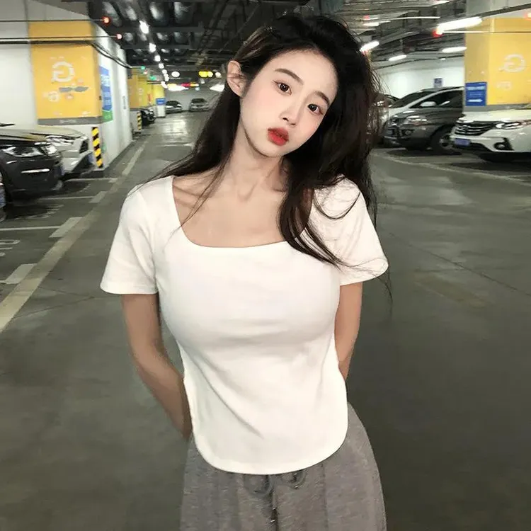 短袖T恤女夏季新款韩版修身显瘦休闲打底小众少女纯欲辣妹上衣