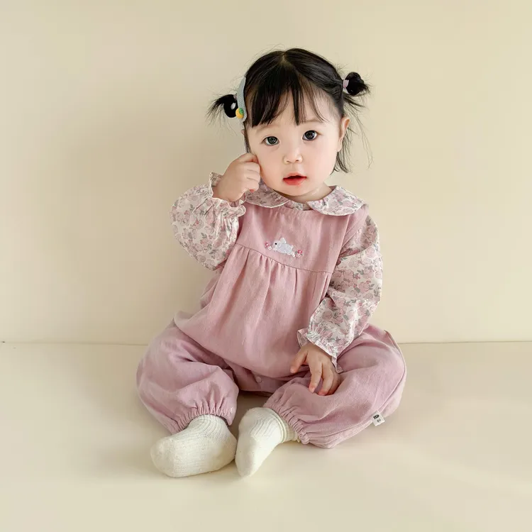 FAVMARTHA宝宝套装春秋款碎花洋派娃娃领衬衫刺绣抱婴袋裤两件套
