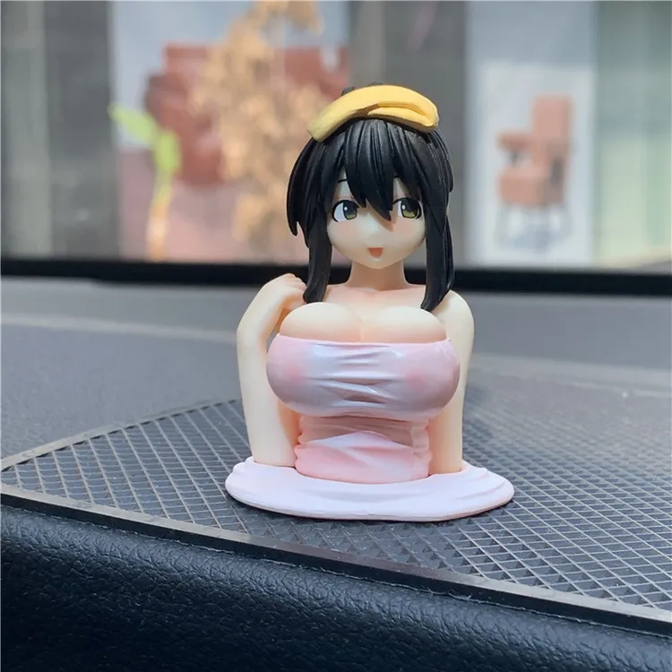抖胸加奈子手办装饰汽车摆件网红装饰性感妹子车载中控台模型摆件