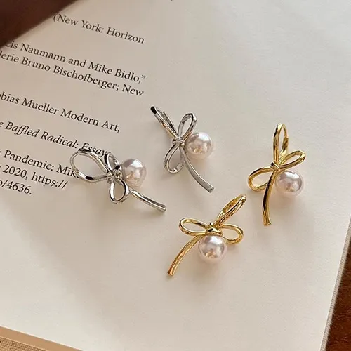 合金耳饰 简约设计感气质珍珠耳环女2025新款爆款个性耳扣轻奢小