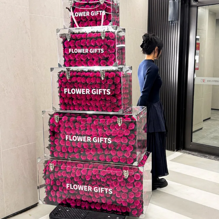 永生花玫瑰手提箱弗洛伊德香皂花行李箱茶几圣诞送女友生日礼物