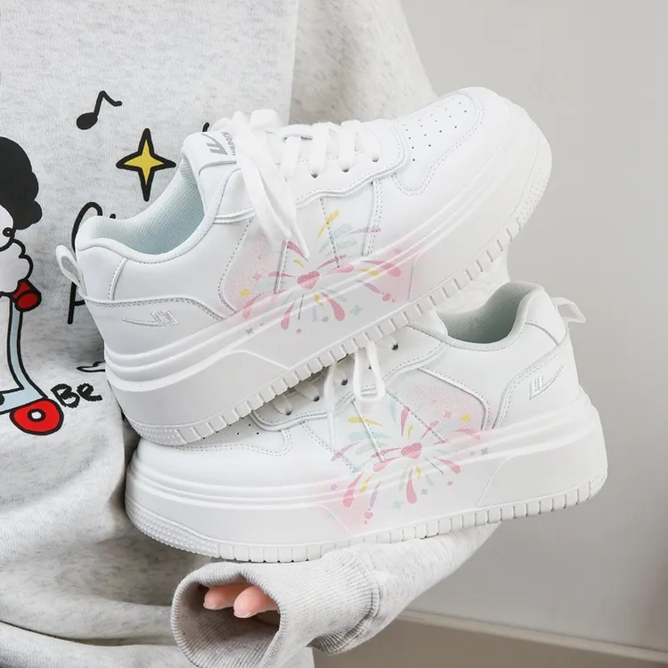 回力女鞋新款原创烟花设计休闲厚底板鞋小香风增高百搭时尚保暖鞋