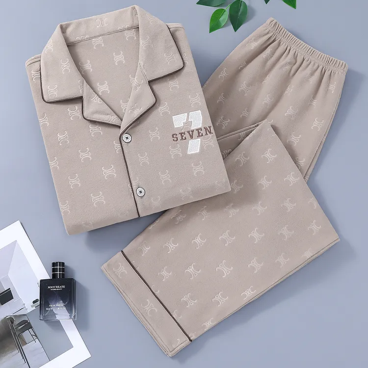 保暖睡衣男士秋冬季德绒长袖开衫新款中老年宽松冬天家居服套装