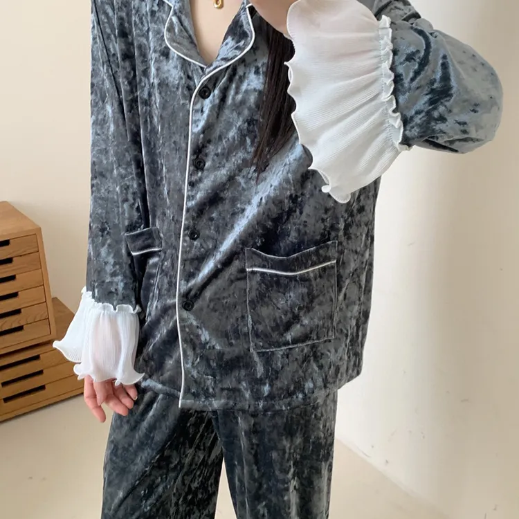 新款高级金丝绒套装